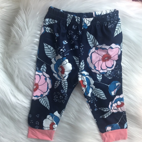 2pcs Baby Girl Solid Cotton Ruffle Trim Bow Front Long-sleeve Top and Floral - Picture 7 of 8